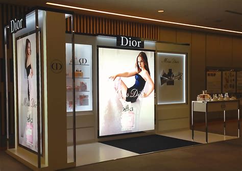 dior tokyo airport